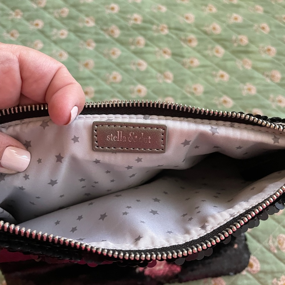 Stella And Dot Reversible Sequins Pouch - image 6